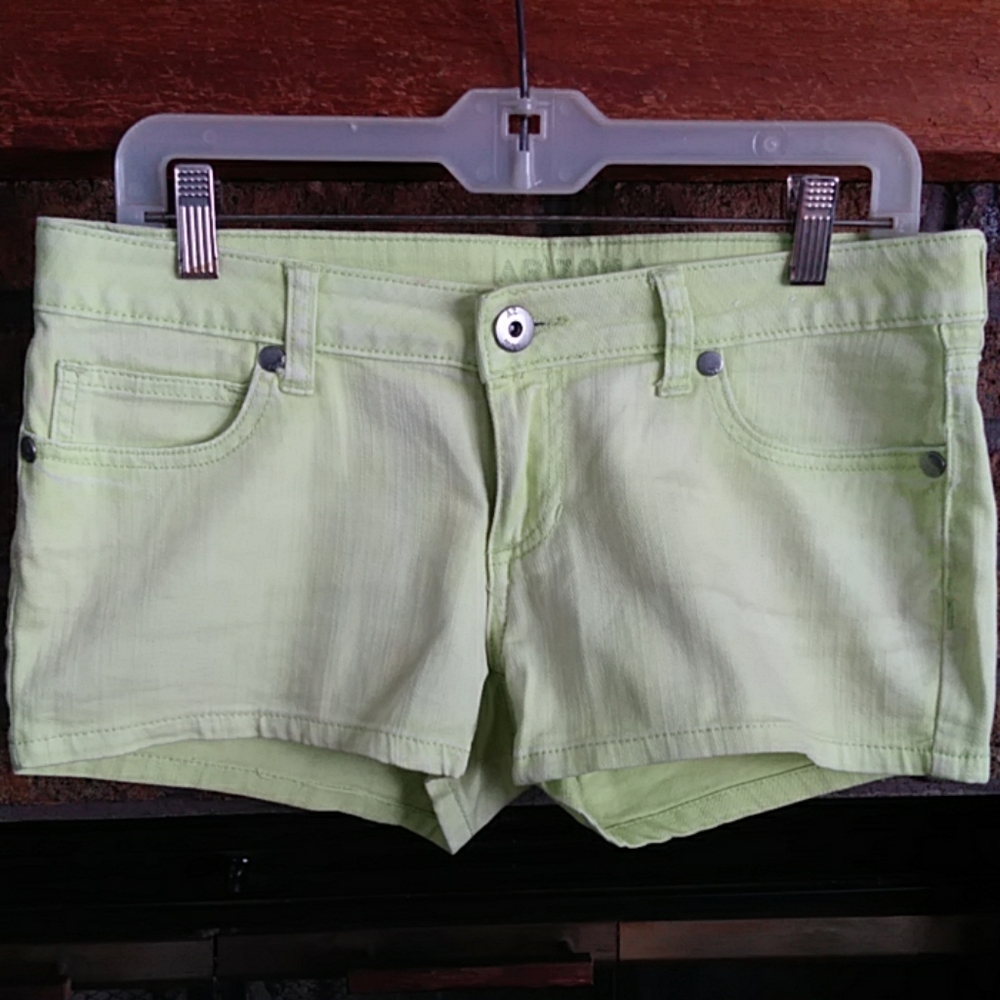 🎈3/$20 Arizona limegreen wash denim shorts